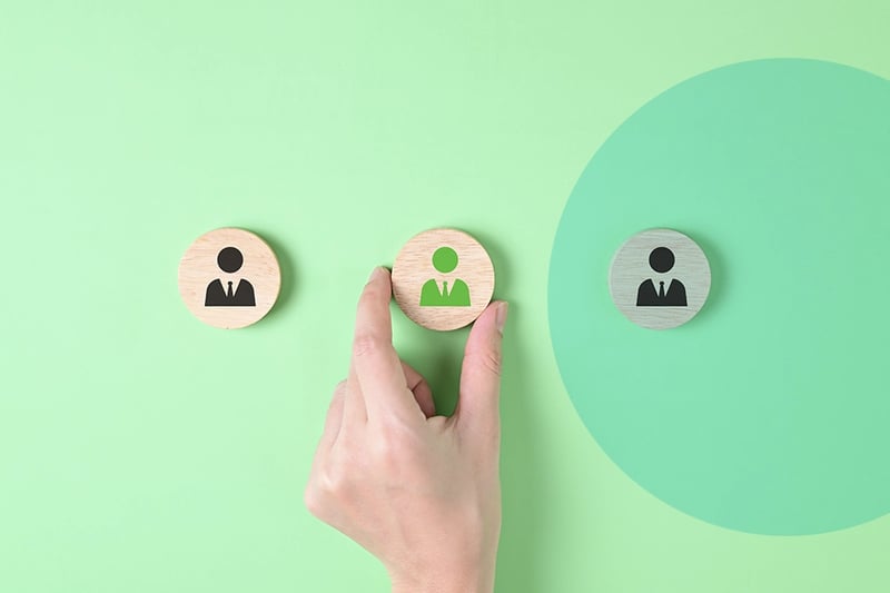 circle blocks with people icons