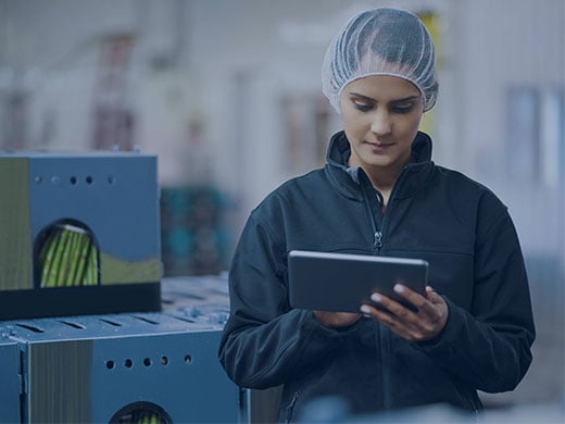 Labour Shortage in the Food and Beverage Industry: What if ERP software was your greatest ally?